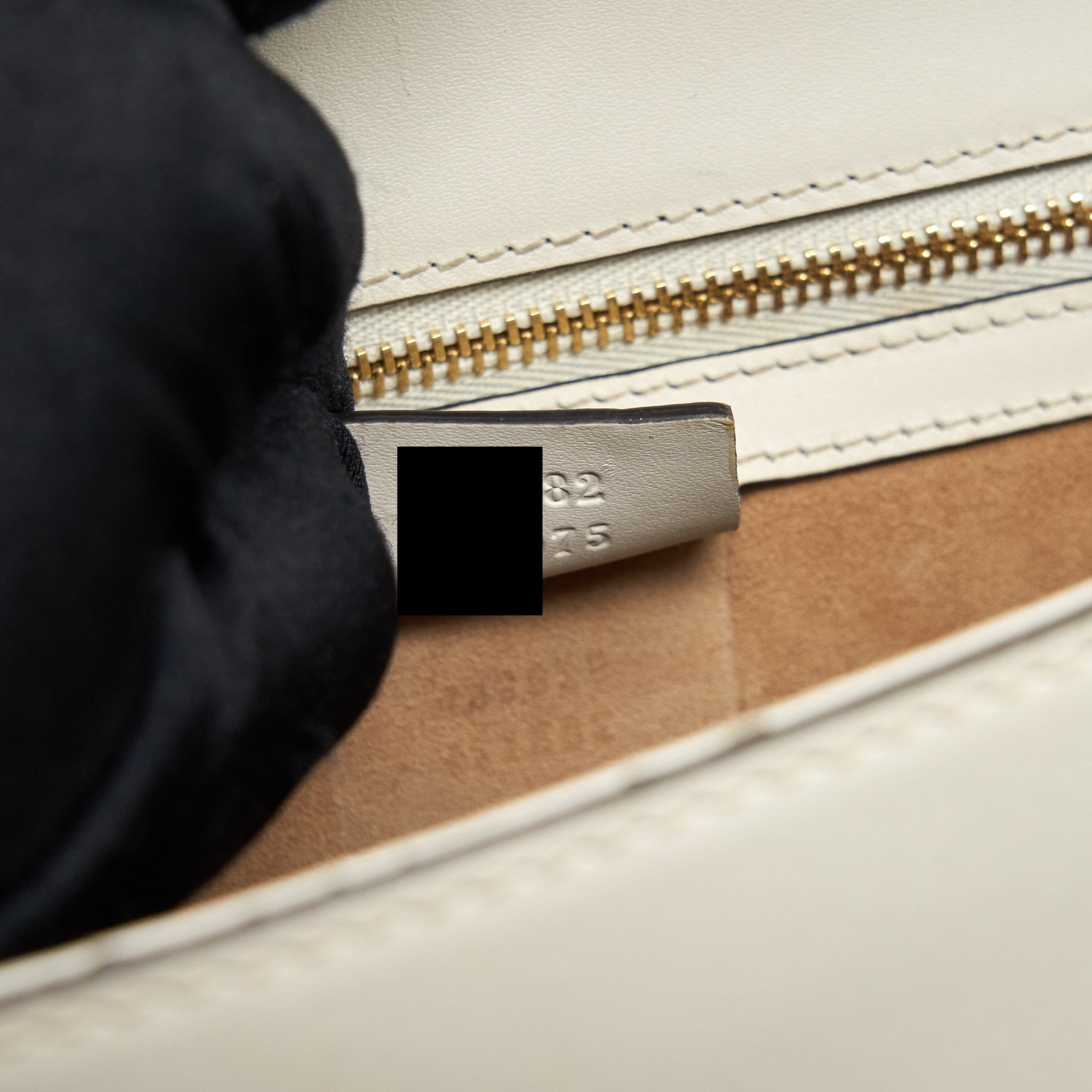 GUCCI SMALL SYLVIE SHOULDER BAG WHITE GHW