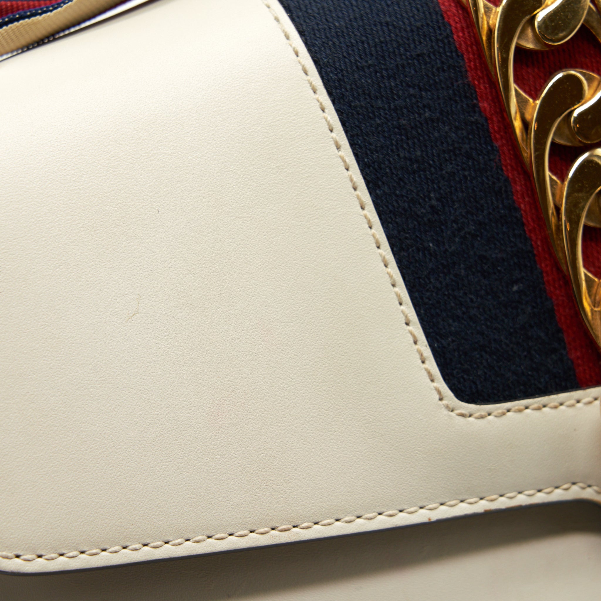 GUCCI SMALL SYLVIE SHOULDER BAG WHITE GHW
