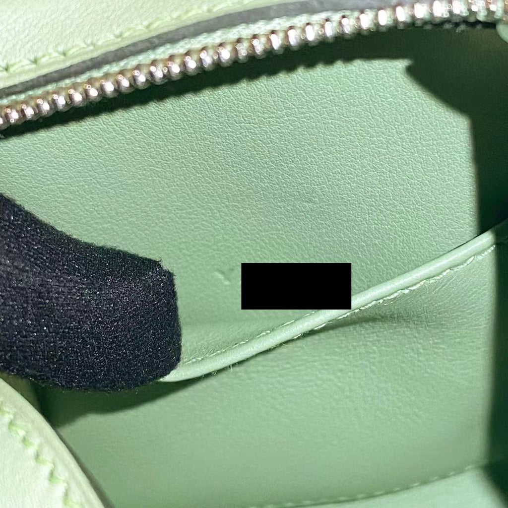 HERMES MINI LINDY 3I VERT CRIQUET SHW SWIFT LEATHER