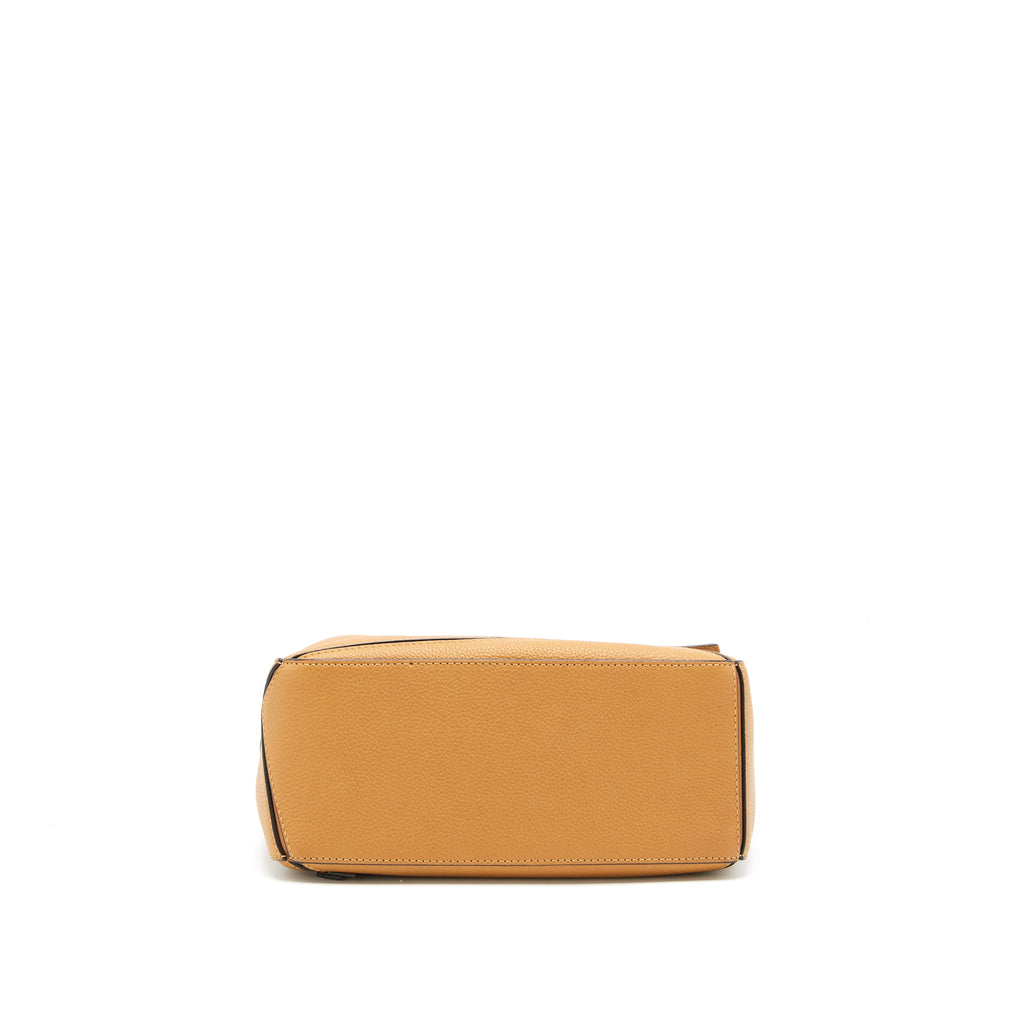 LOEWE SMALL PUZZLE BAG SOFT GRAINED CALF TAN GHW