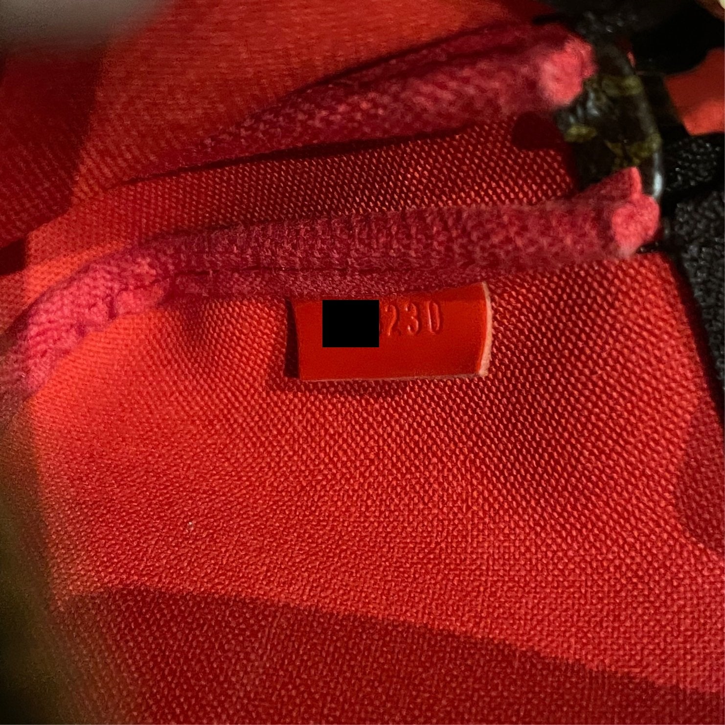 LOUIS VUITTON MINI POCHETTE ACCESSORIES 2020 CHRISTMAS