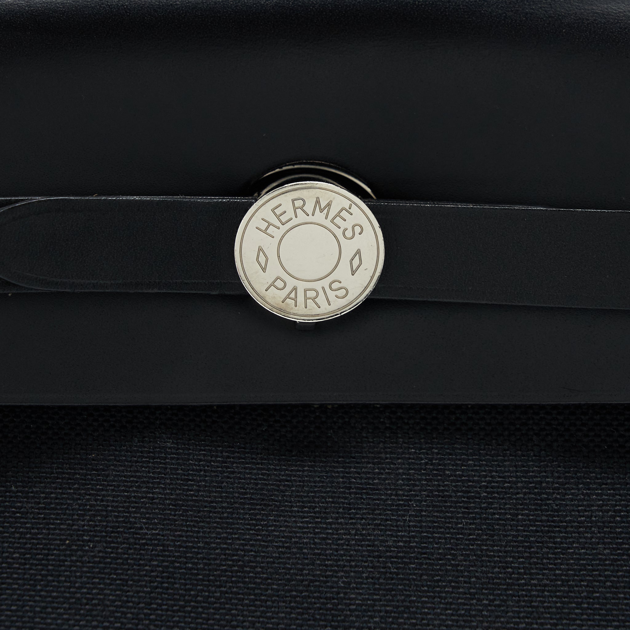 HERMES HERBAG ZIP 31 BAG CANVAS BLACK SHW