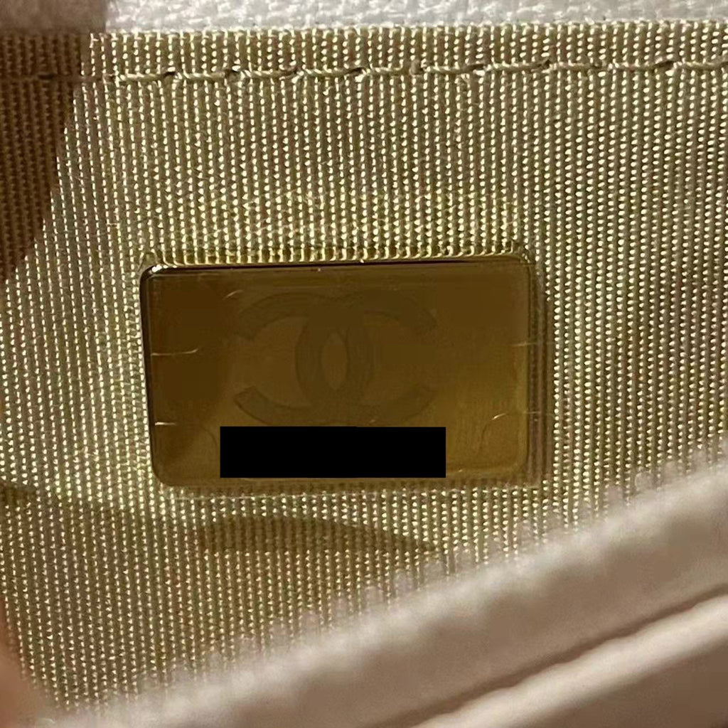 CHANEL PEARL CRUSH WALLET ON CHAIN LAMBSKIN WHITE GHW (MICROCHIP)