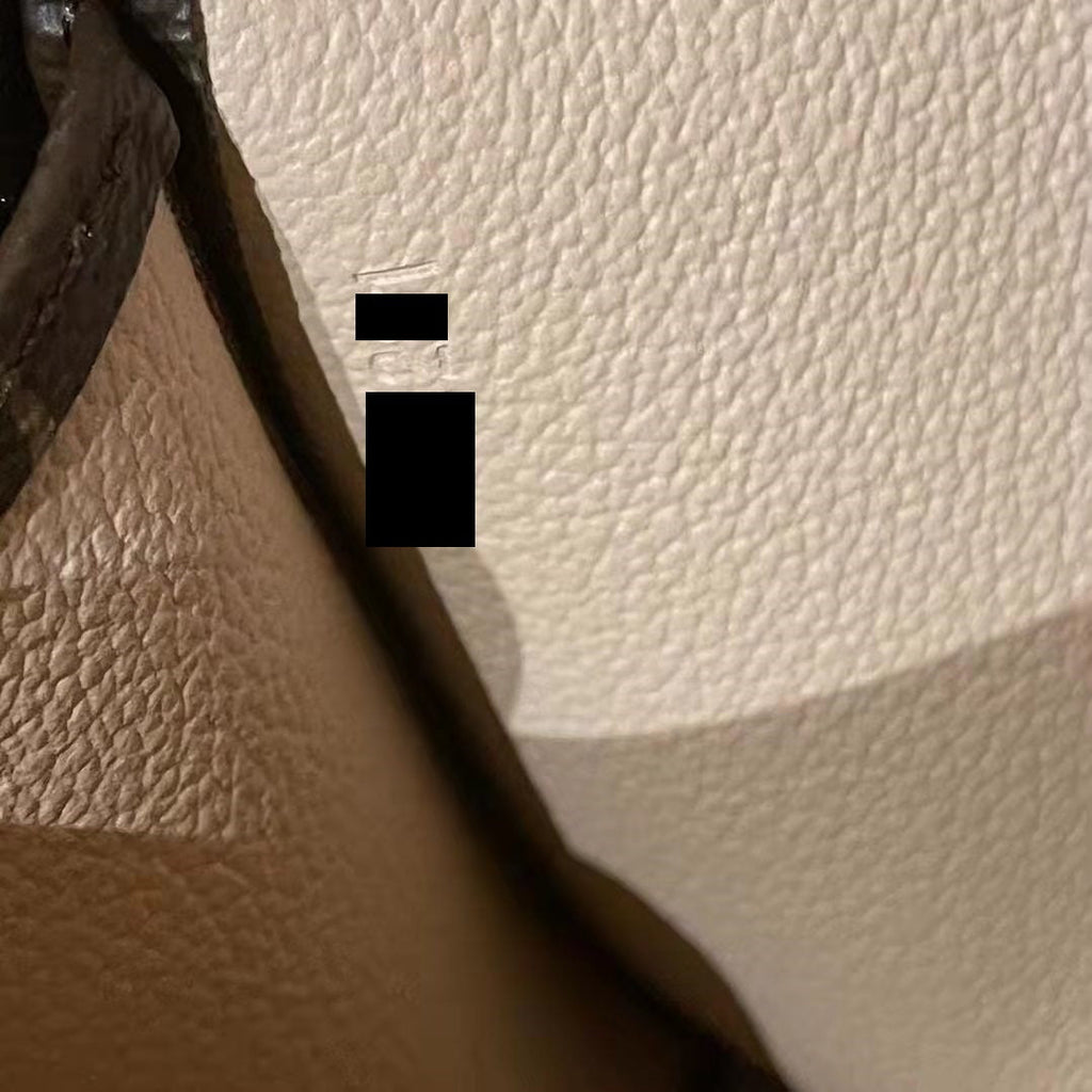LOUIS VUITTON TOILETRY POCHETTE 19 MONOGRAM CANVAS
