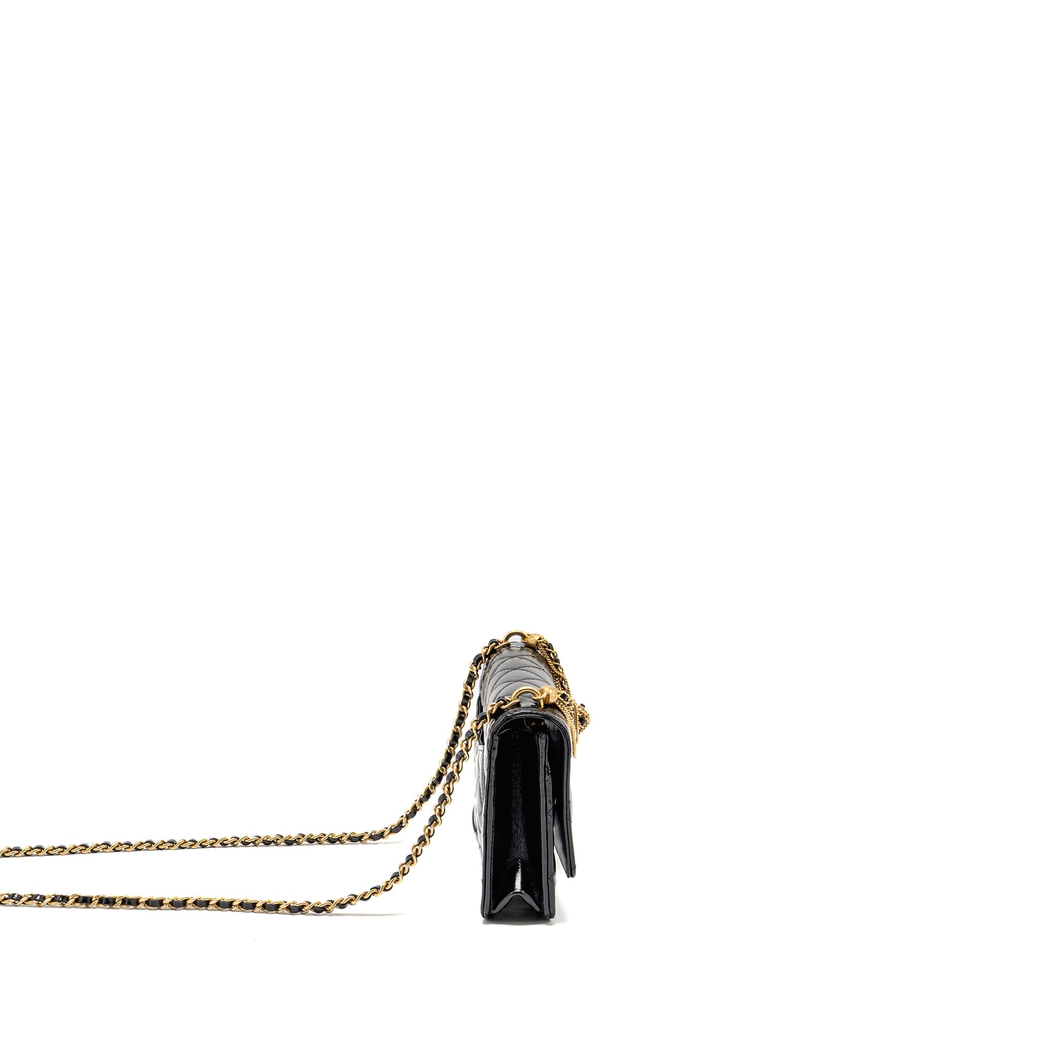 CHANEL 24A DETAILED CHAIN WALLET ON CHAIN SHINY CALFSKIN BLACK GHW (MICROCHIP）