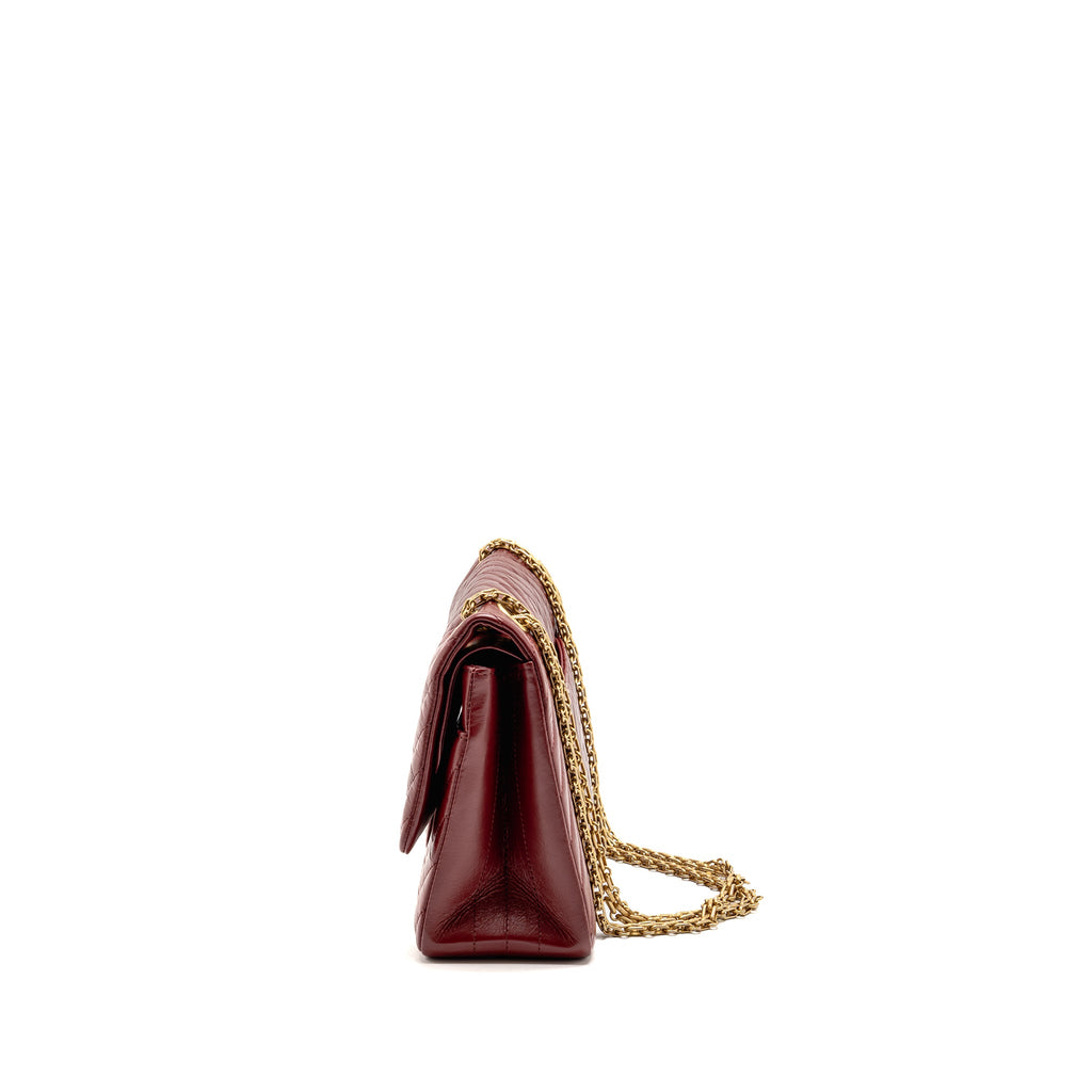 CHANEL 2.55 226 REISSUE DOUBLE FLAP BAG CHEVRON AGED CALFSKIN RED GHW