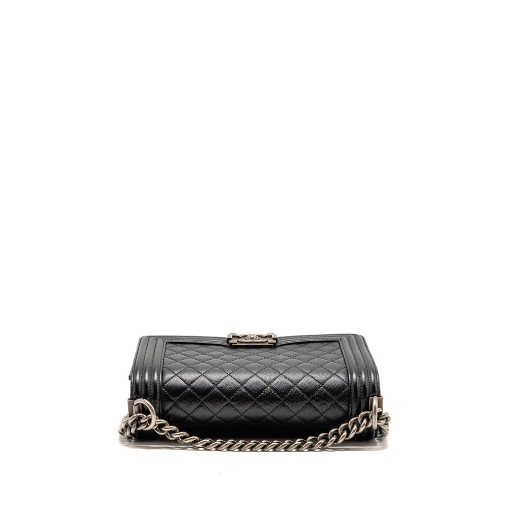 CHANEL MEDIUM BOY BAG CAVIAR BLACK RUTHENIUM SILVER HARDWARE