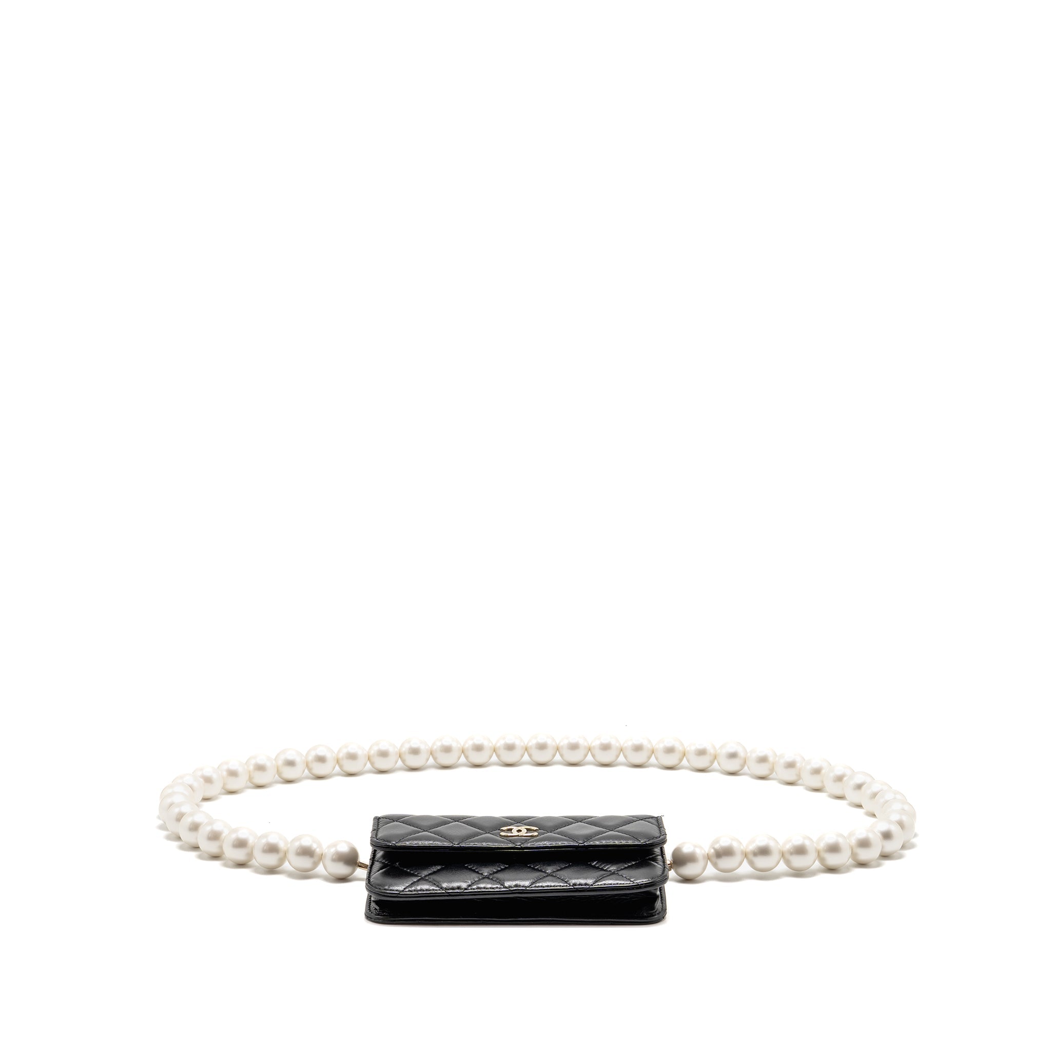CHANEL CARD HOLDER WITH MAXI PEARLS CHAIN LAMBSKIN BLACK LGHW