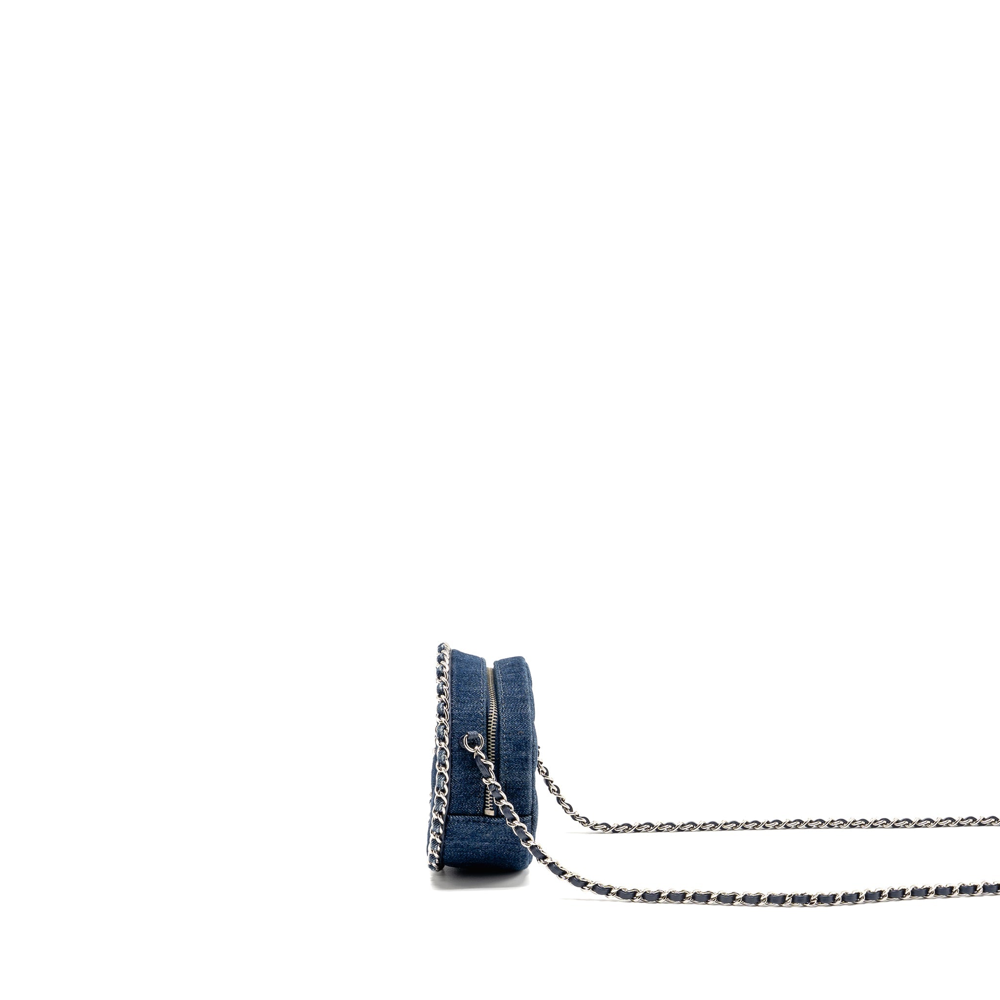 CHANEL CC QUILTED ROUND CLUTCH WITH CHAIN DENIM DARK BLUE SHW
