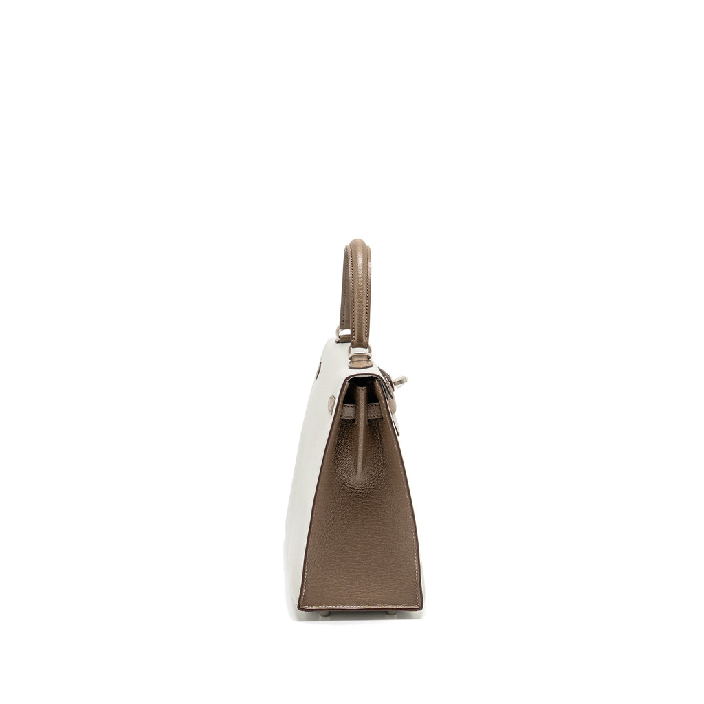 HERMES KELLY 25 SPECIAL ORDER CHÈVRE MYSORE GRIS PERLE/ETOUPE BRUSHED SHW