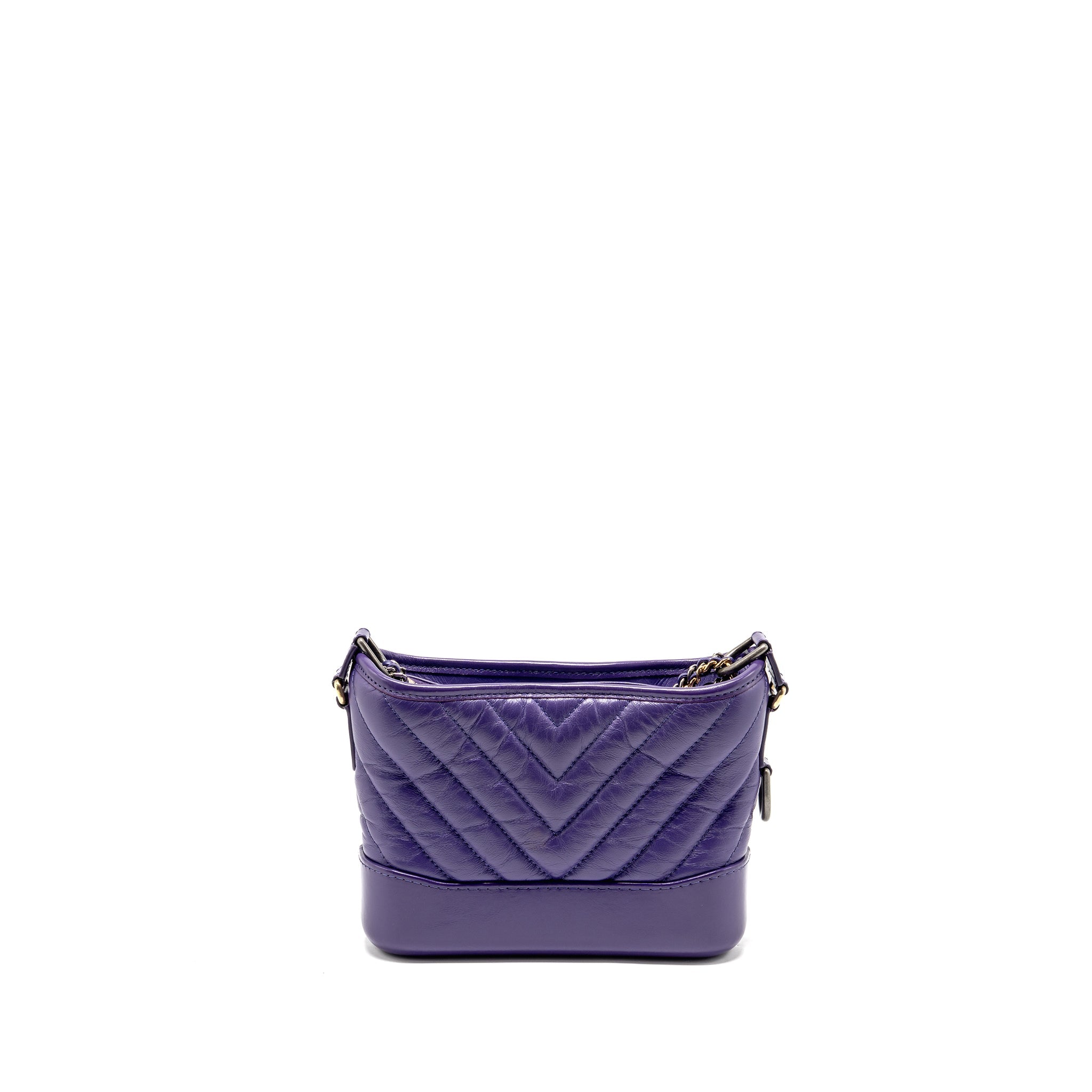 CHANEL SMALL GABRIELLE HOBO BAG CHEVRON AGED CALFSKIN PURPLE MULTICOLOUR HARDWARE