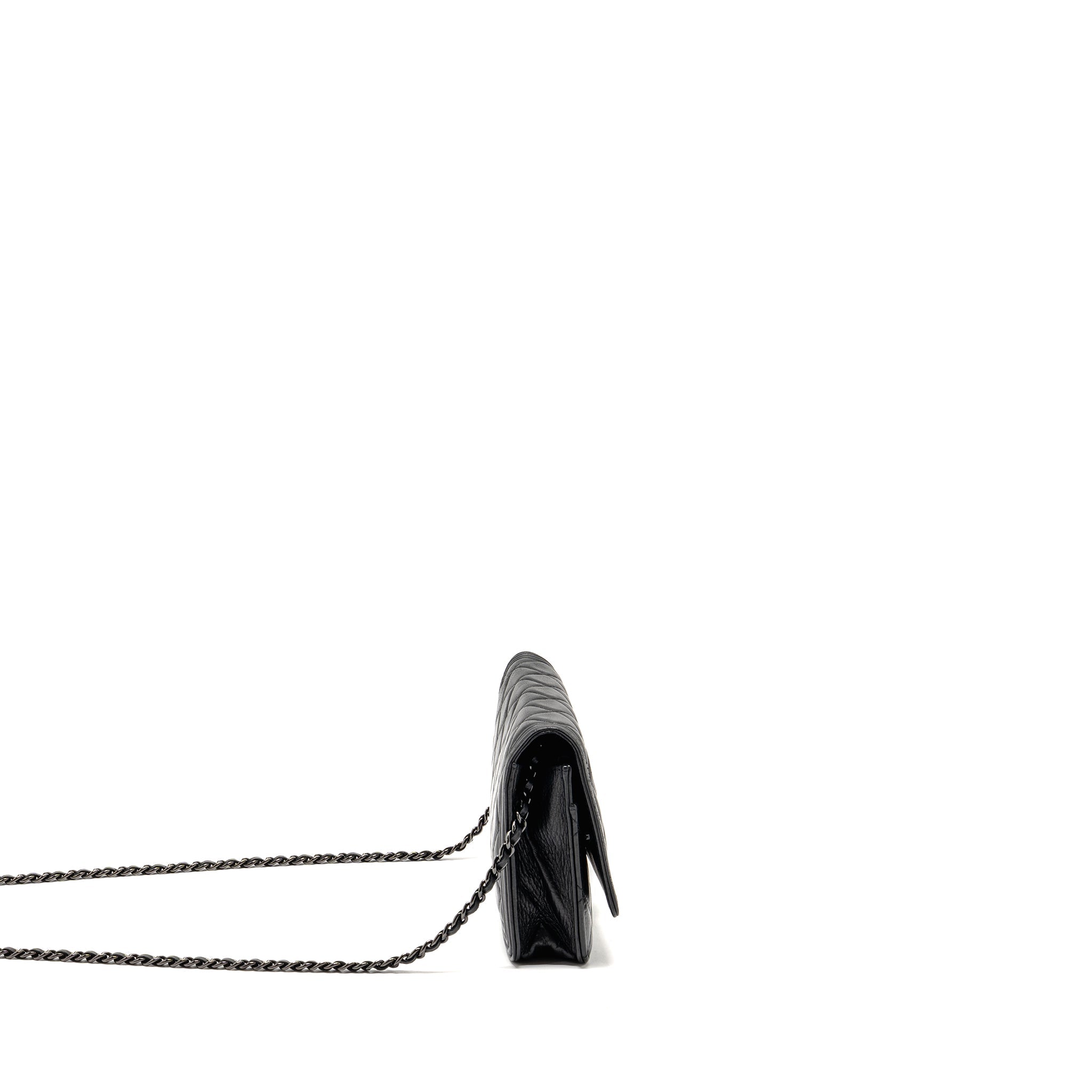 CHANEL BOY WALLET ON CHAIN CALFSKIN BLACK WITH BLACK HARDWARE