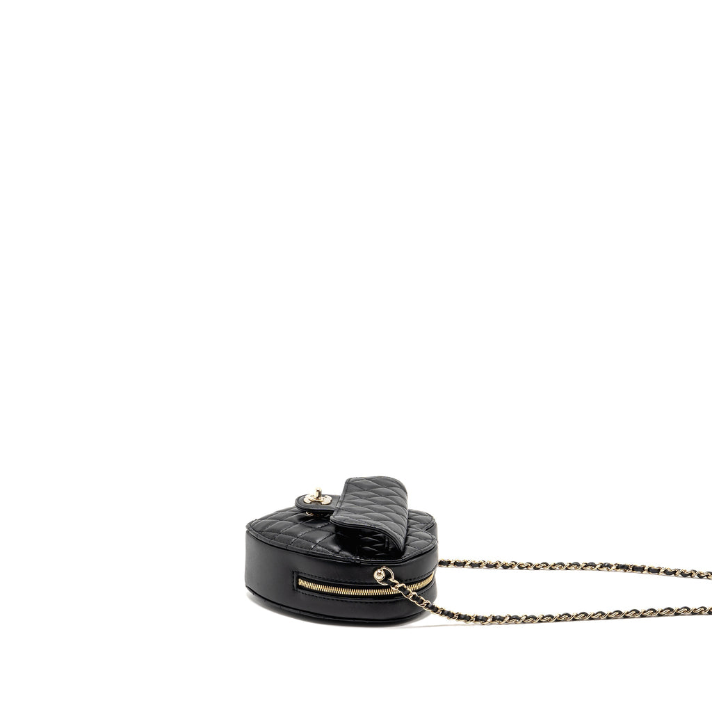 CHANEL 22S HEART BAG LAMBSKIN BLACK LGHW (MICROCHIP)