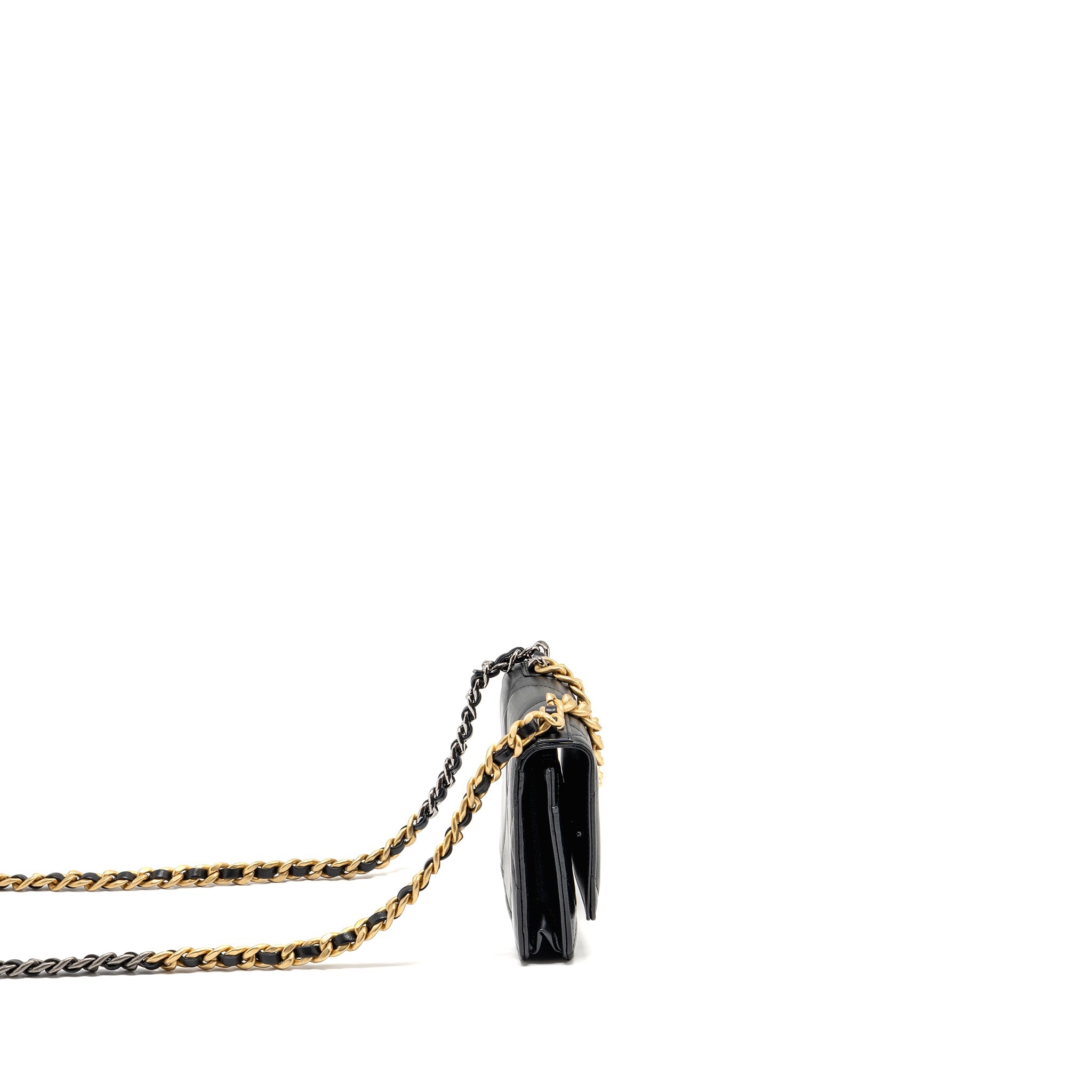 CHANEL 19 WALLET ON CHAIN LAMBSKIN BLACK MULTICOLOUR HARDWARE