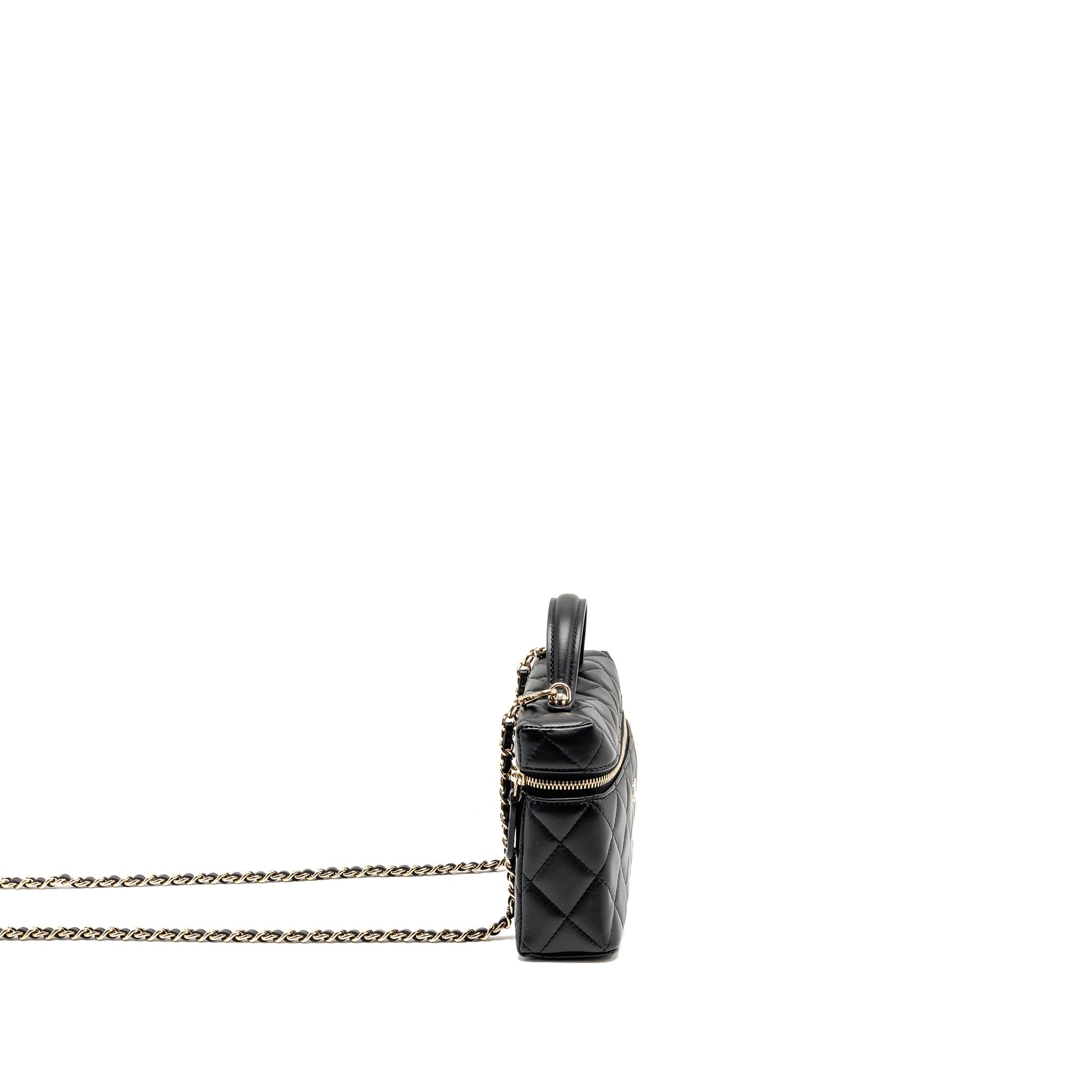 CHANEL 25B CC TOP HANDLE VANITY WITH CHAIN LAMBSKIN BLACK LGHW (MICROCHIP)