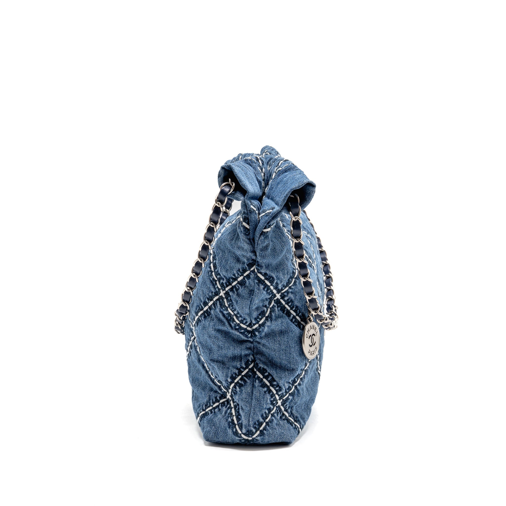 CHANEL SMALL 22 BAG DENIM BLUE WITH WHITE STITCHING SHW (MICROCHIP)