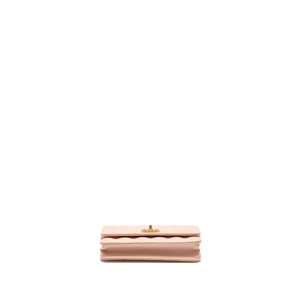 CHANEL CAMELLIA TURNLOCK WALLET ON CHAIN CAVIAR LIGHT PINK GHW (MICROCHIP)