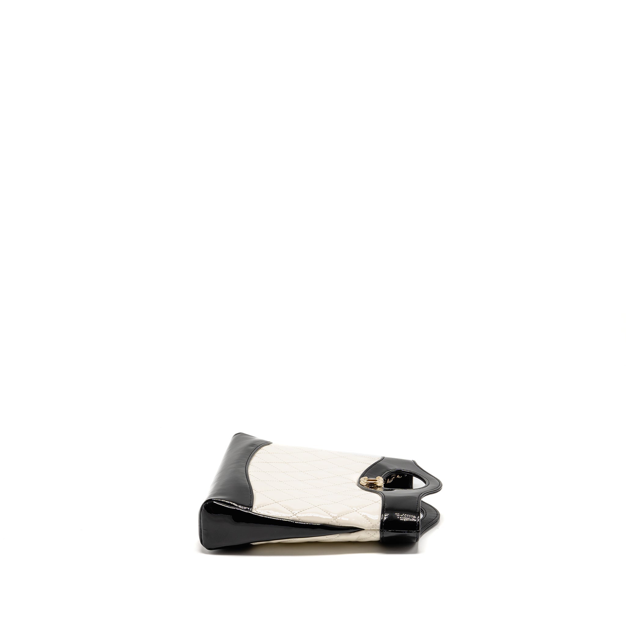 CHANEL MINI 31 BAG PATENT BLACK / WHITE LGHW (MICROCHIP)