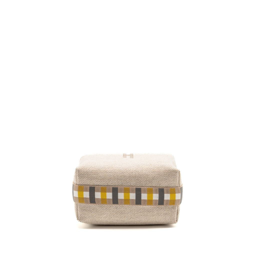 HERMES BRIDE-A-BRAC AU CARRE CASE, SMALL MODEL WOOL LIGHT BEIGE/ MULTICOLOUR SHW
