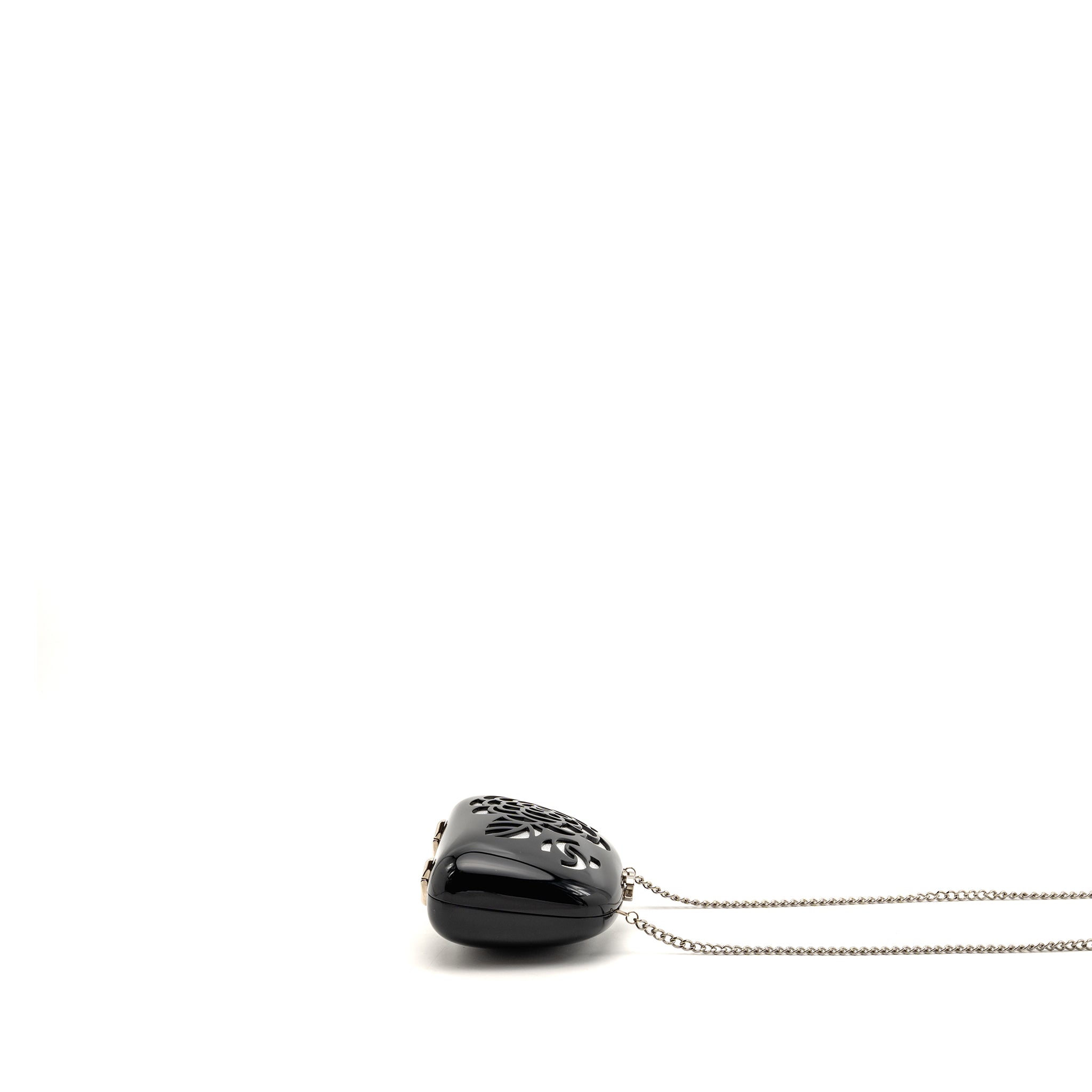 CHANEL CAMELLIA MINAUDIERE CHAIN EVENING CLUTCH ACRYLIC PLASTIC BLACK / SILVER SHW