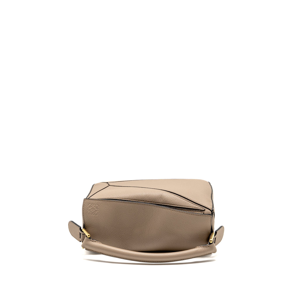 LOEWE SMALL PUZZLE BAG GRAINED CALFSKIN SAND GHW