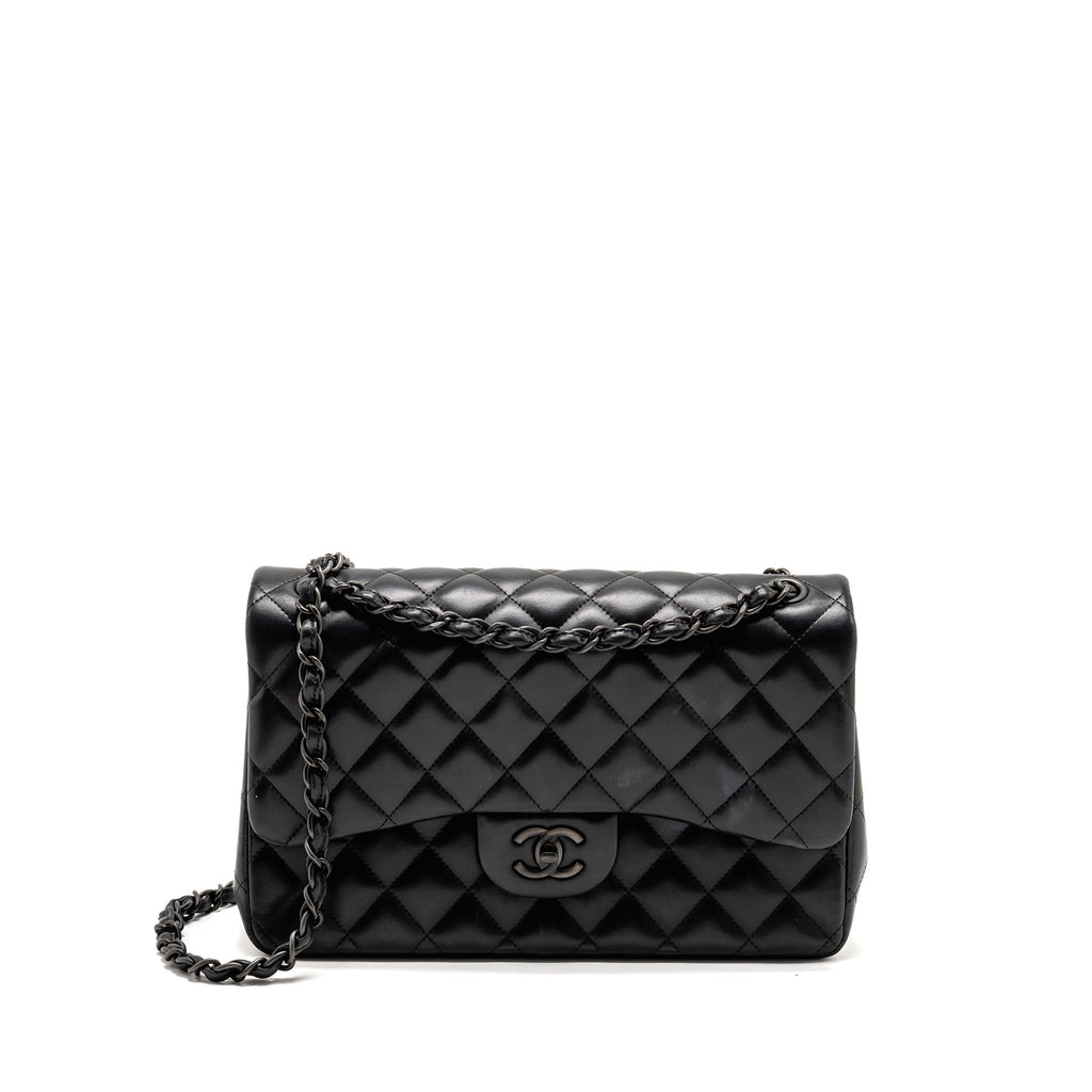 CHANEL JUMBO CLASSIC DOUBLE FLAP BAG LAMBSKIN SO BLACK