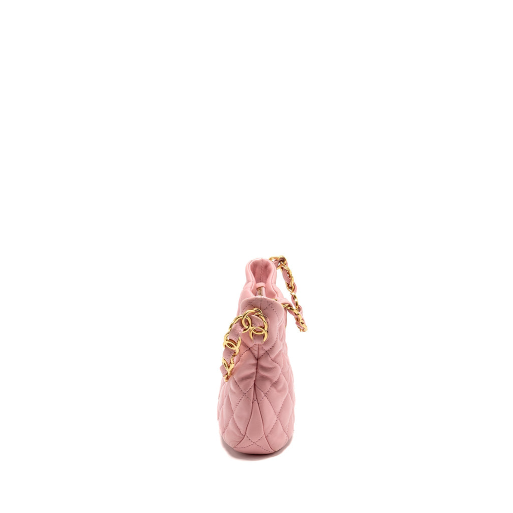 CHANEL 22K HOBO BAG WITH LOGO CHAIN LAMBSKIN PINK GHW (MICROCHIP)