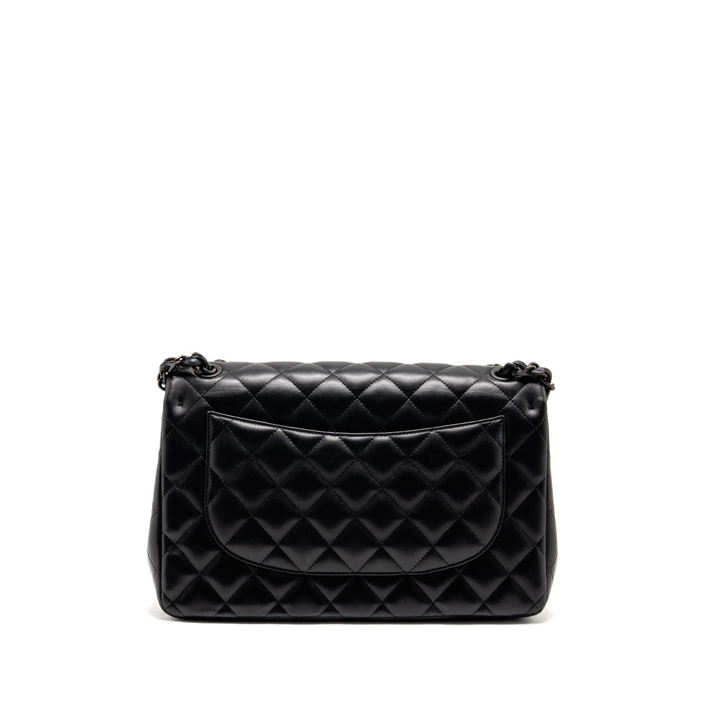 CHANEL JUMBO CLASSIC DOUBLE FLAP BAG LAMBSKIN SO BLACK