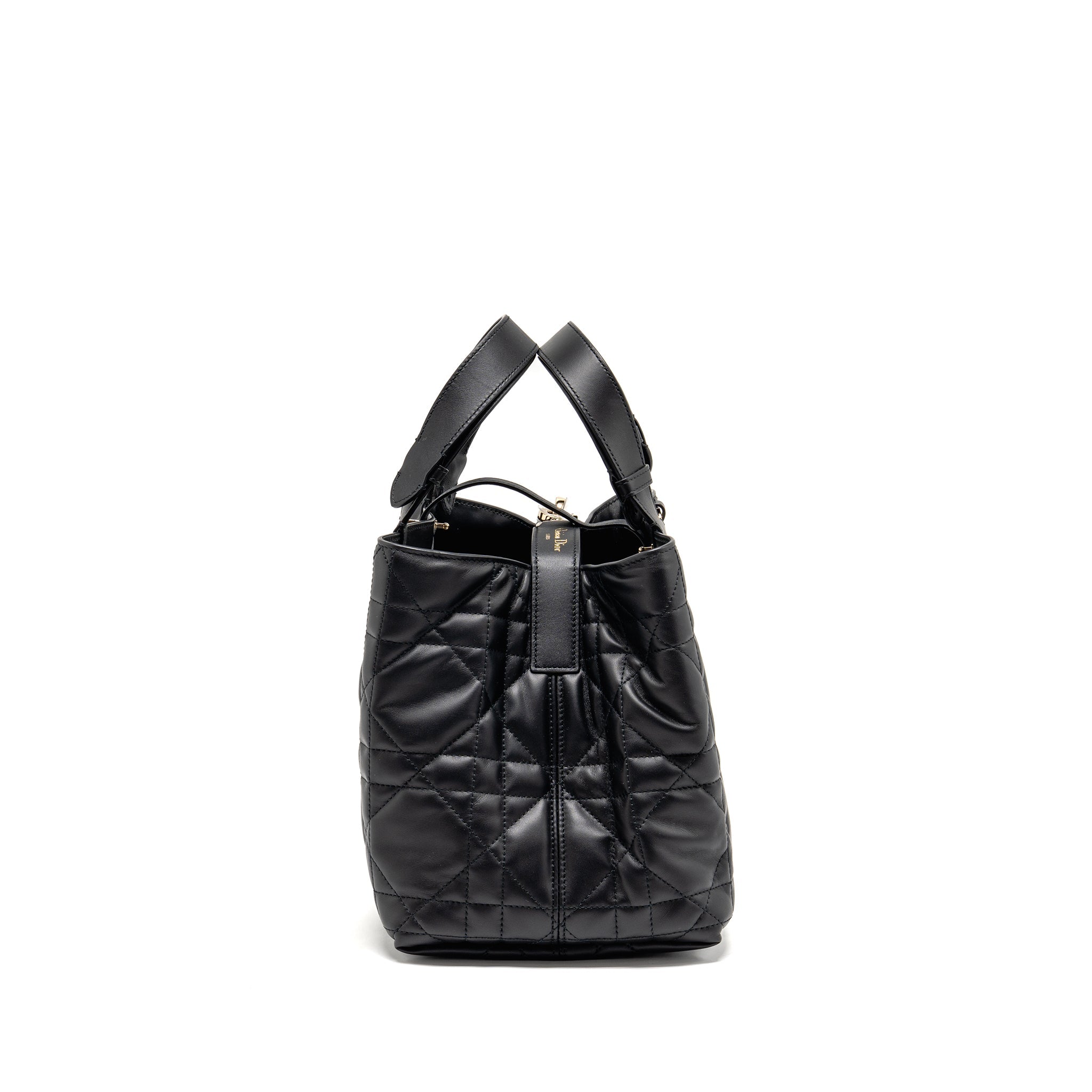 DIOR MEDIUM DIOR TOUJOURS TOTE BAG MACROCANNAGE CALFSKIN BLACK LGHW