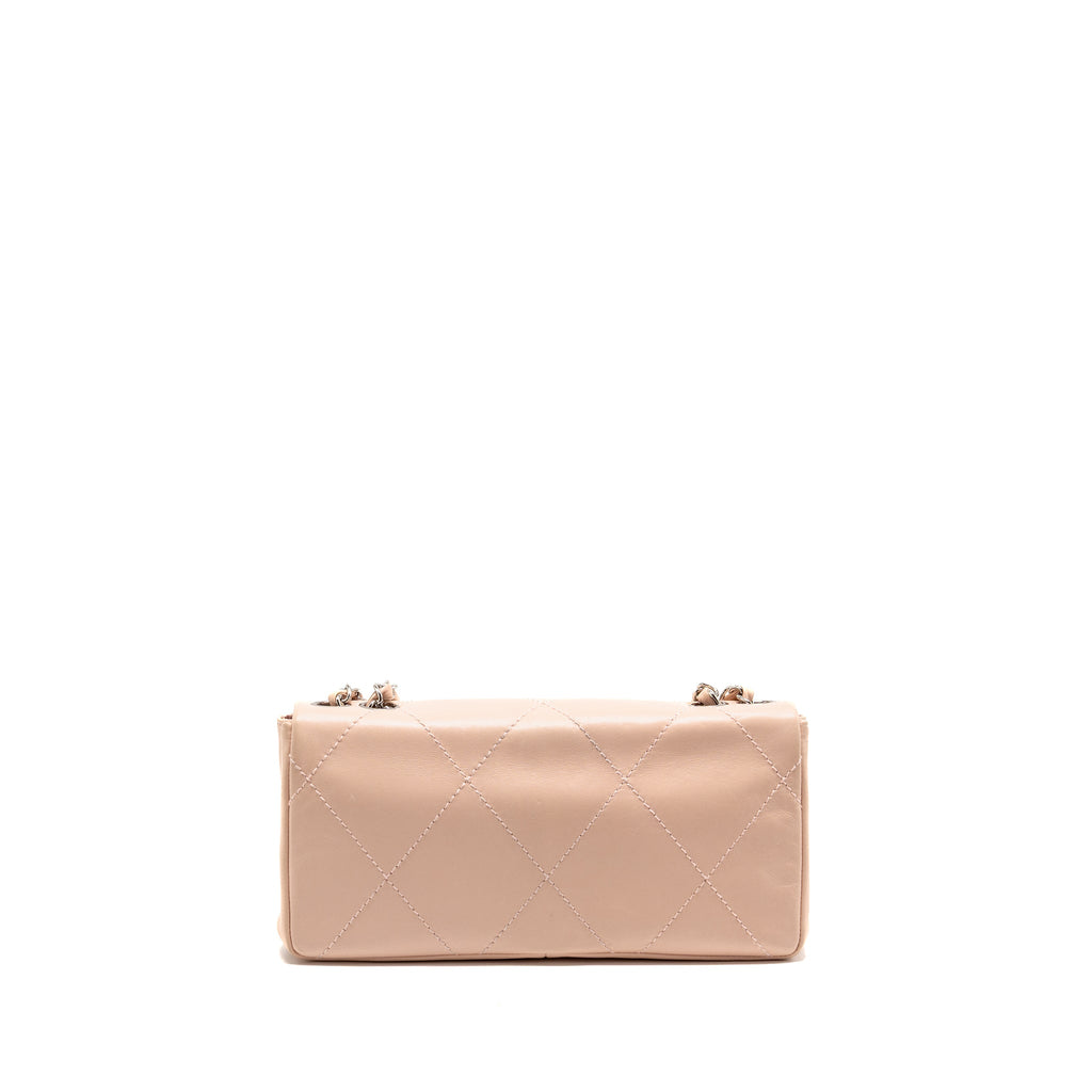 CHANEL VINTAGE GIANT CC FLAP BAG LAMBSKIN ROSE CLAIR SHW