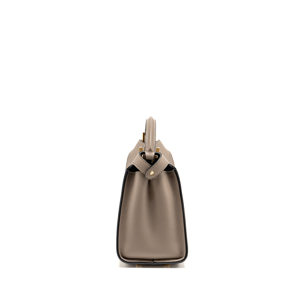 FENDI PEEKABOO ICONIC ESSENTIAL HANDLE BAG CALFSKIN LIGHT GREY GHW