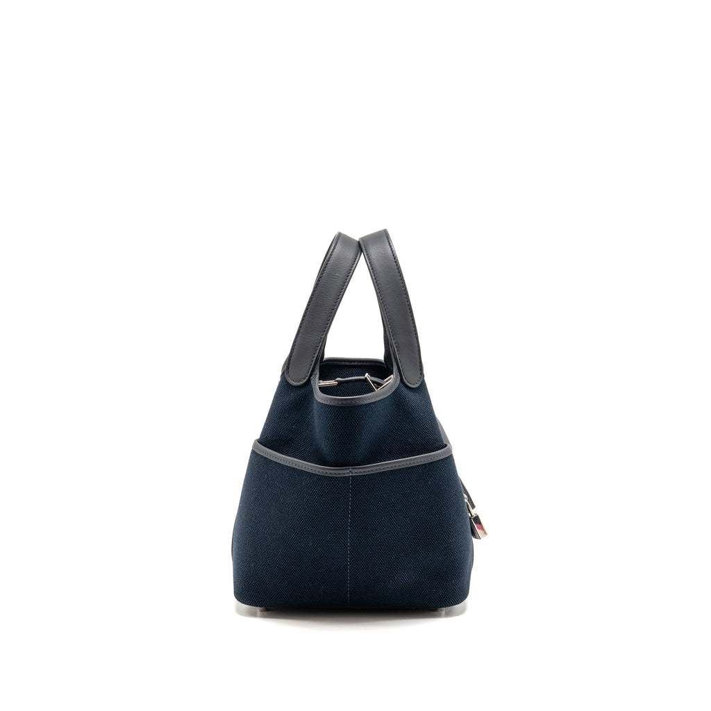 HERMES CARGO PICOTIN 18 LOCK BAG SWIFT / TOILE CANVAS BLUE MARINE / CABAN SHW