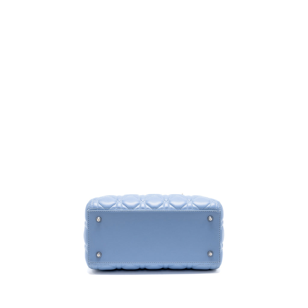 DIOR MEDIUM LADY DIOR LAMBSKIN LIGHT BLUE SHW