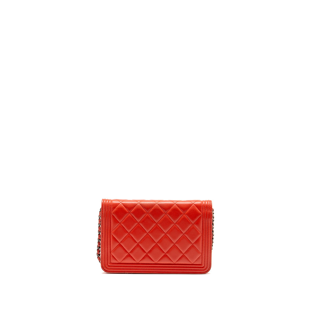 CHANEL BOY WALLET ON CHAIN LAMBSKIN RED RUTHENIUM SILVER HARDWARE