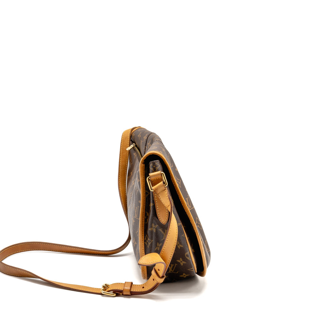LOUIS VUITTON MENILMONTANT MM HALF MOON BAG MONOGRAM CANVAS GHW