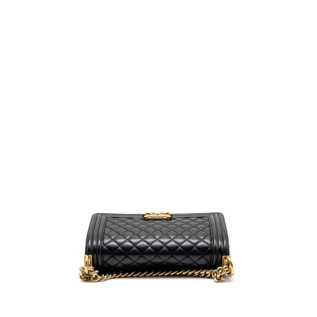 CHANEL MEDIUM BOY BAG LAMBSKIN BLACK GHW