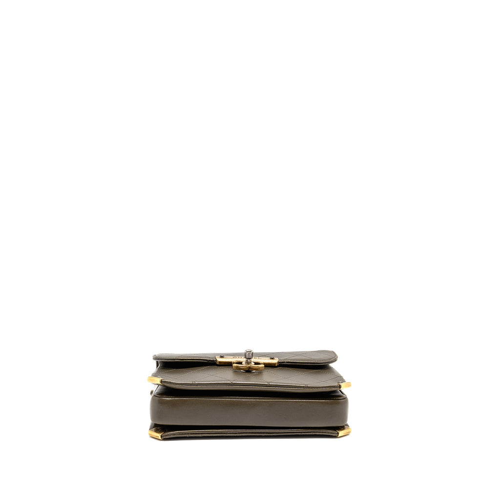 CHANEL QUILTED MESSENGER FLAP BAG LAMBSKIN OLIVE GREEN MULTICOLOUR HARDWARE