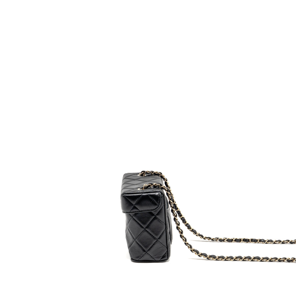 CHANEL FLAP VANITY WITH CHAIN LAMBSKIN BLACK LGWH (MICROCHIP)