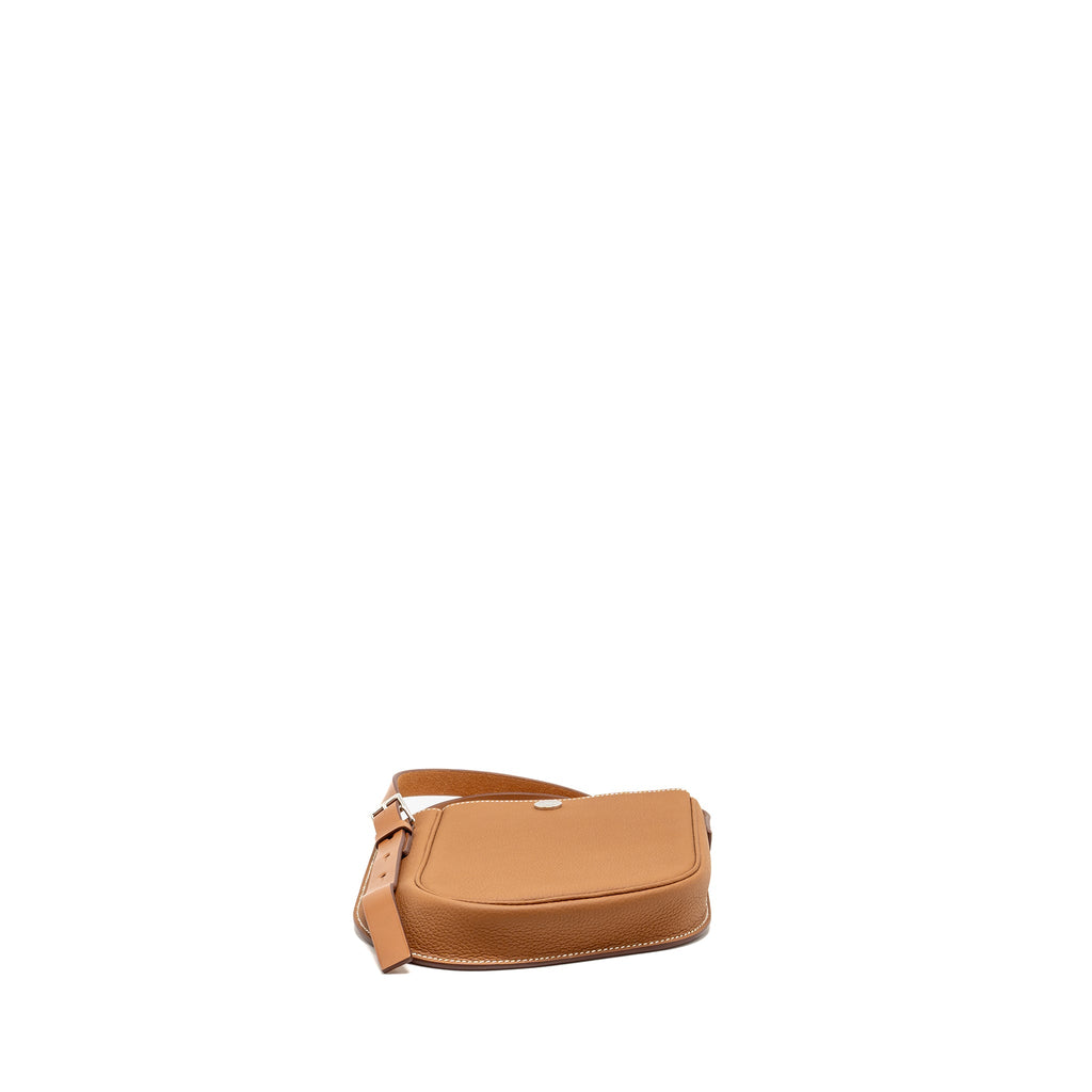HERMES PERSPECTIVE CAVALIERE 21 BAG TOGO/VACHE HUNTER GOLD/FAUVE SHW