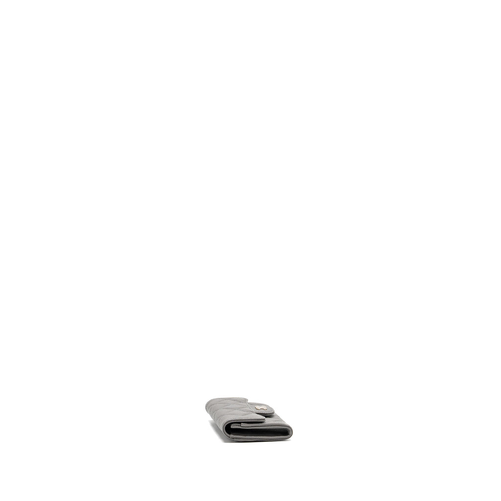 CHANEL CLASSIC FLAP CARD HOLDER CAVIAR GREY LGHW (MICROCHIP)
