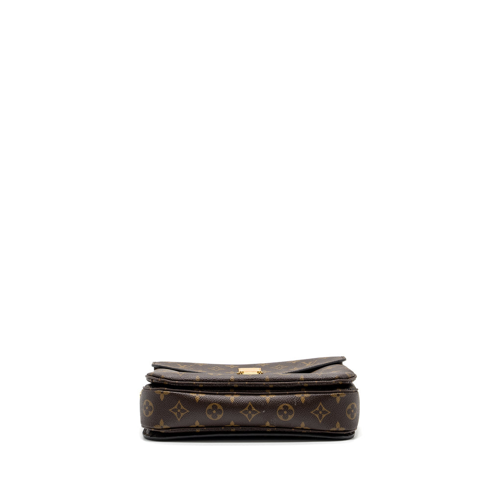LOUIS VUITTON  POCHETTE MÉTIS MONOGRAM  CANVAS GHW