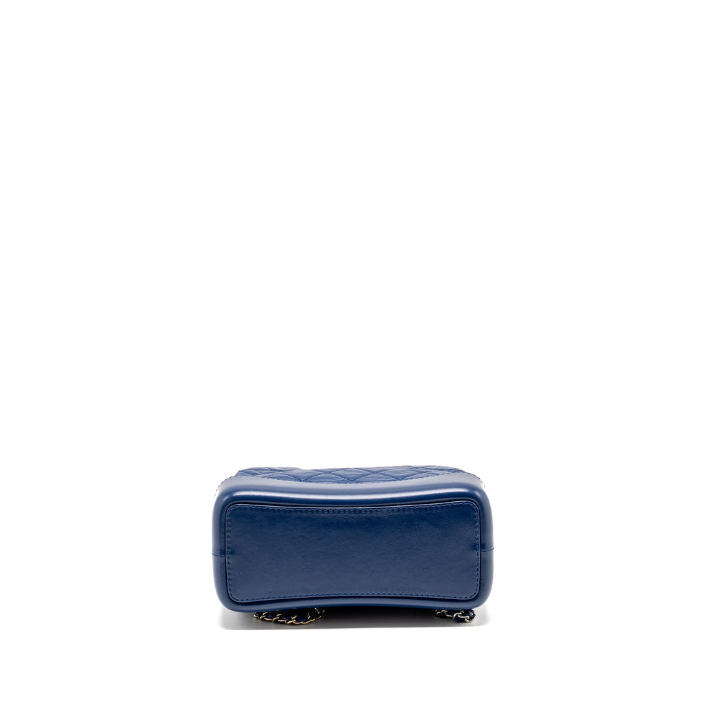 CHANEL GABRIELLE BACKPACK AGED CALFSKIN BLUE MULTICOLOUR HARDWARE
