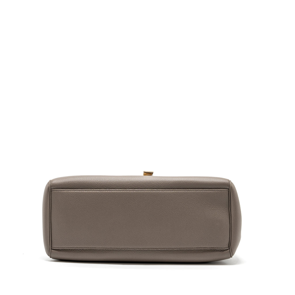 CELINE MEDIUM SOFT 16 BAG GRAINED CALFSKIN GREY GHW