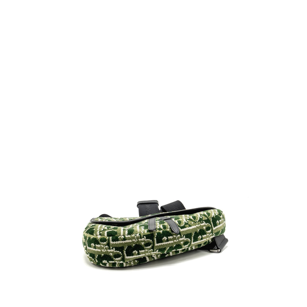 DIOR MEN’S SADDLE BAG FABRIC DIOR OBLIQUE GREEN SHW
