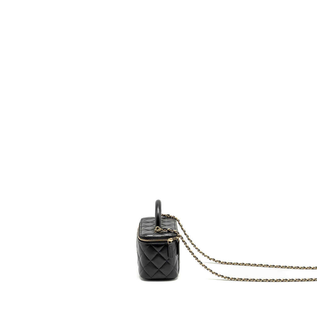 CHANEL TOP HANDLE LONG VANITY CASE LAMBSKIN BLACK LGHW (MICROCHIP)