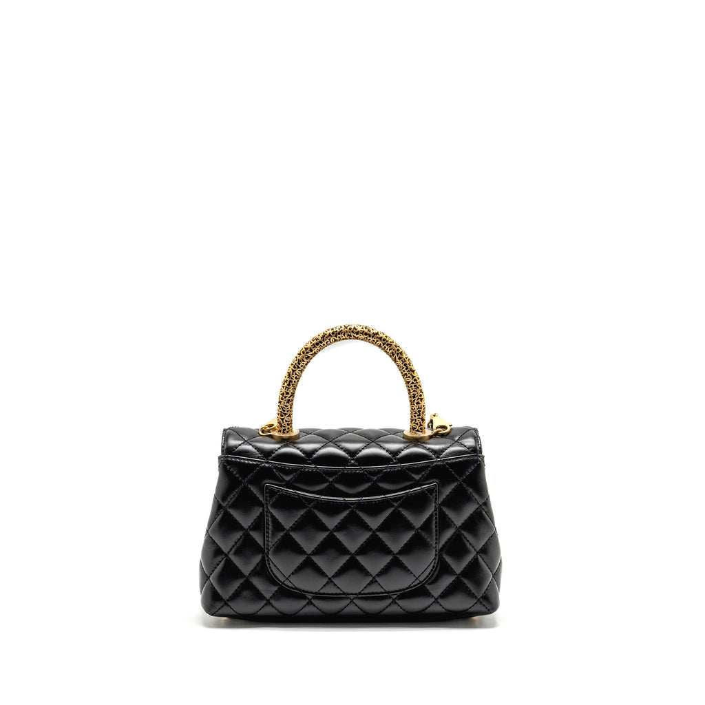 CHANEL DETAILED METAL HANDLE SMALL COCO HANDLE FLAP BAG CALFSKIN BLACK GHW (MICROCHIP)