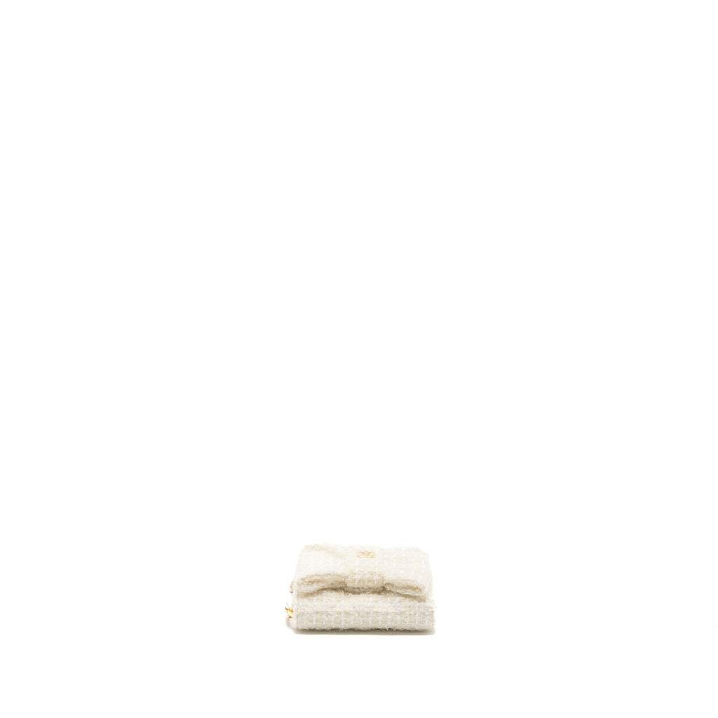 CHANEL MINI BOW CARD HOLDER WITH CHAIN TWEED WHITE LGHW(MICROCHIP)