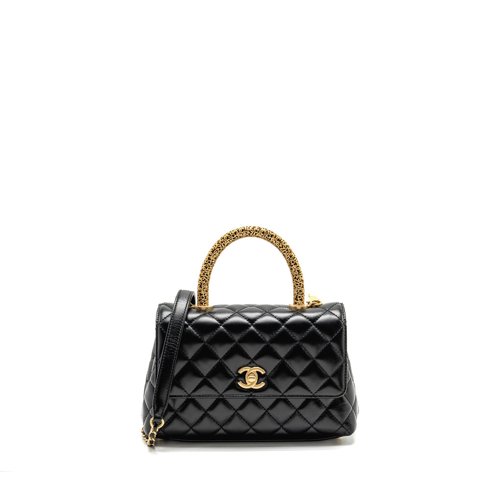 CHANEL DETAILED METAL HANDLE SMALL COCO HANDLE FLAP BAG CALFSKIN BLACK GHW (MICROCHIP)
