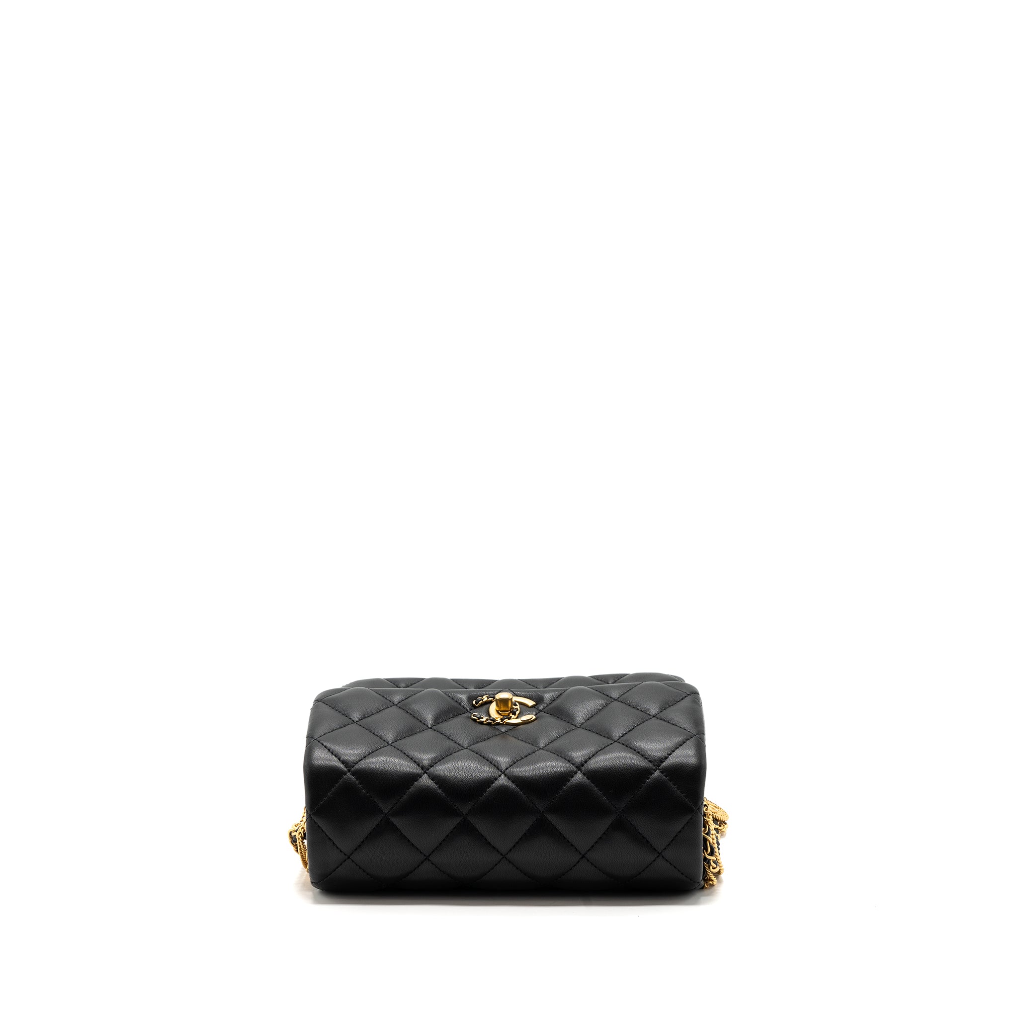 CHANEL 22A BUTTON ON CHAIN FLAP SHOULDER BAG LAMBSKIN BLACK BRUSHED GHW(MICROCHIP)