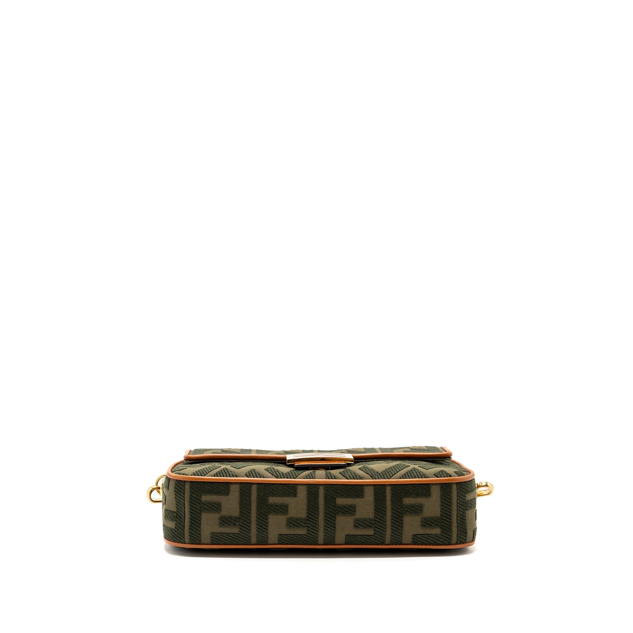 FENDI MEDIUM BAGUETTE BAG CANVAS / CALFSKIN MULTICOLOR GHW